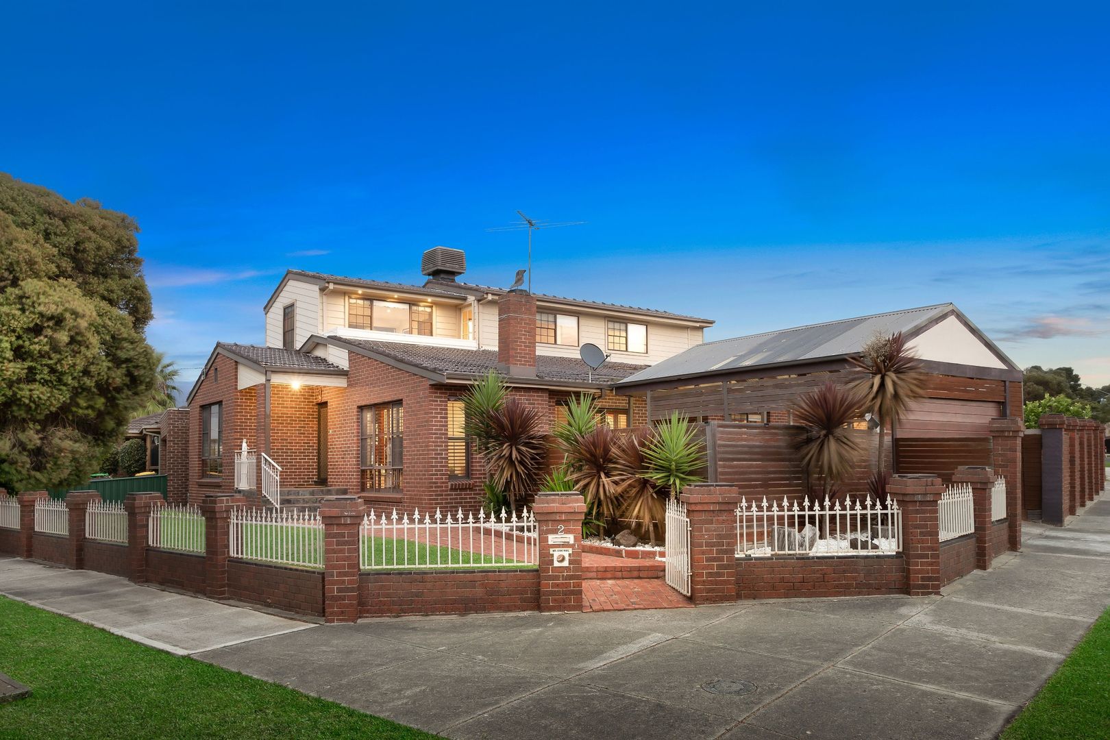 2 Gainford Court, Greenvale Property History & Address Research Domain