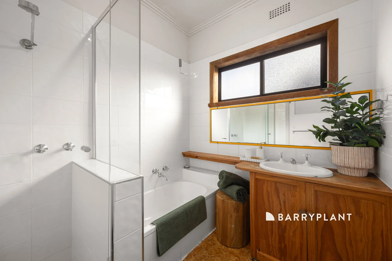 Additional image 14 of 28 Gloucester Place, Warragul VIC 3820