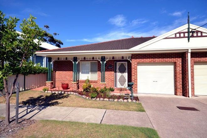 Picture of 1/53 Smith Street, MEREWETHER NSW 2291
