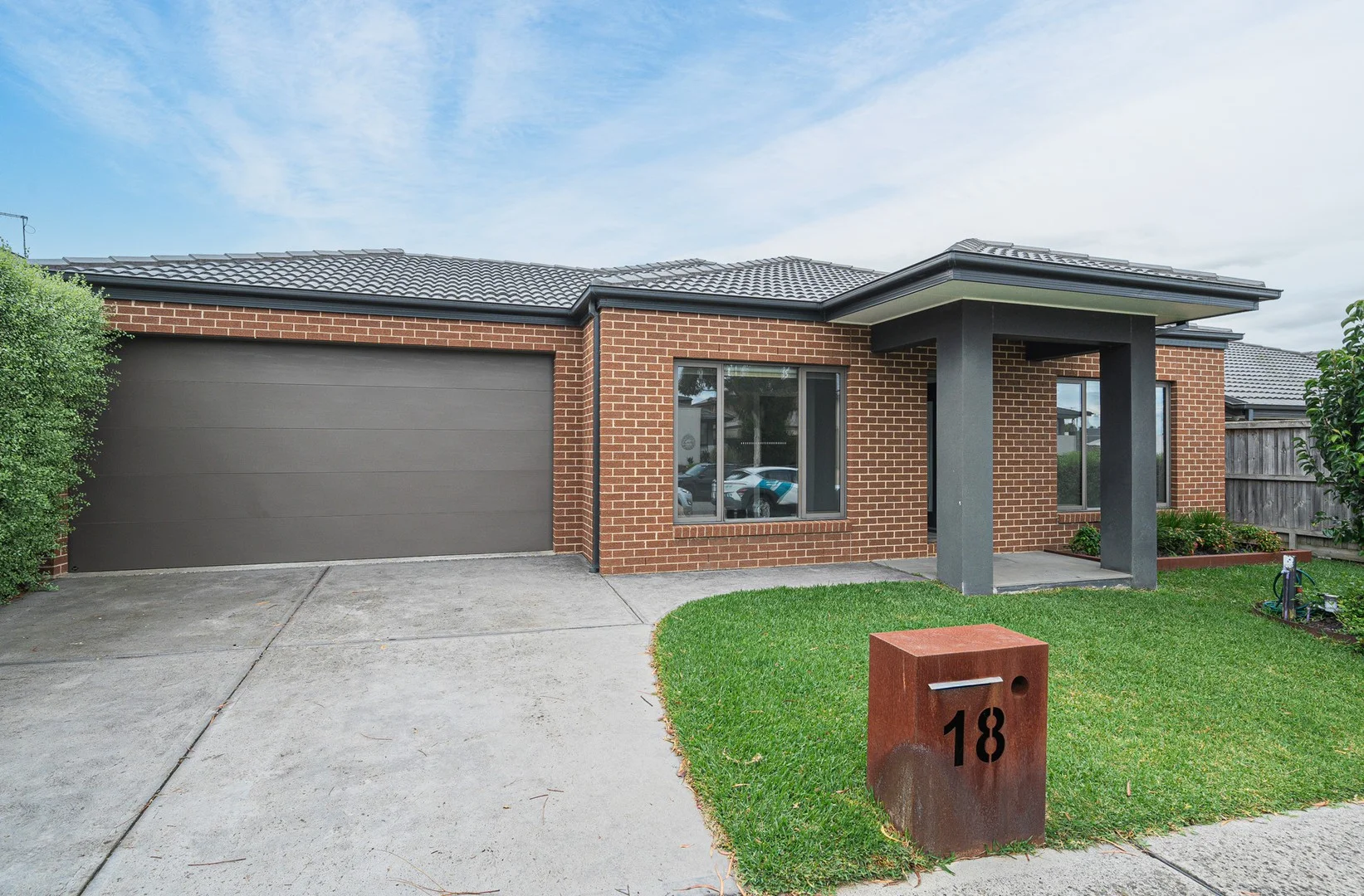 18 Wakehurst Way, Officer VIC 3809