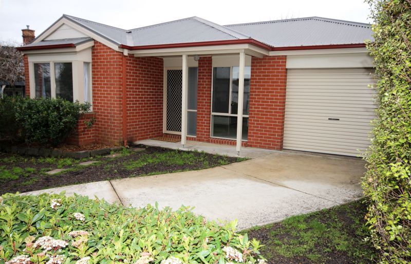 202 Brougham Street, Soldiers Hill VIC 3350