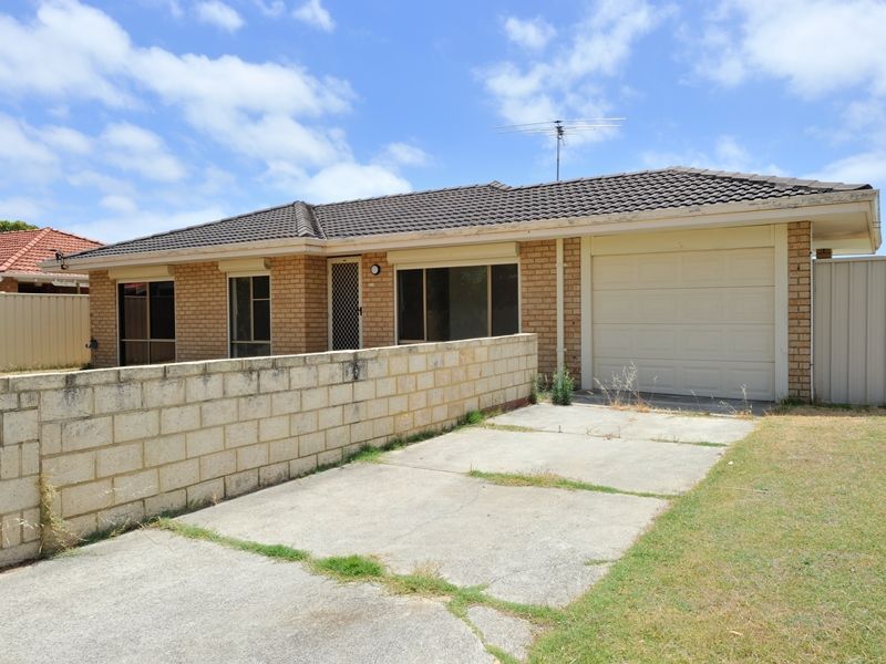 7 Moore Court, Cooloongup WA 6168