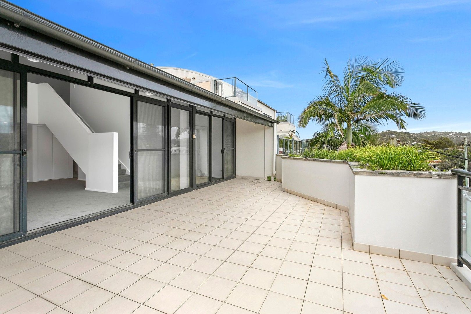 2 bedrooms Apartment / Unit / Flat in 11/6-8 Waterloo Street NARRABEEN NSW, 2101
