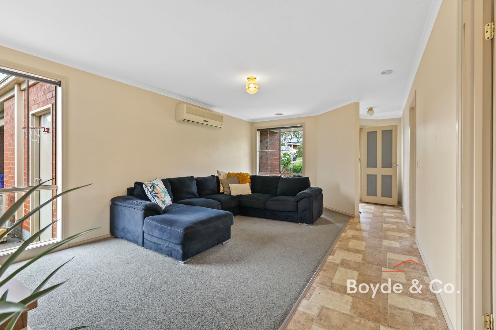 61 Walker Drive, Drouin VIC 3818 Domain