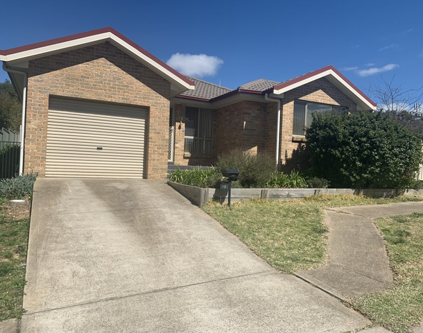 72 Amana Circuit, Orange NSW 2800