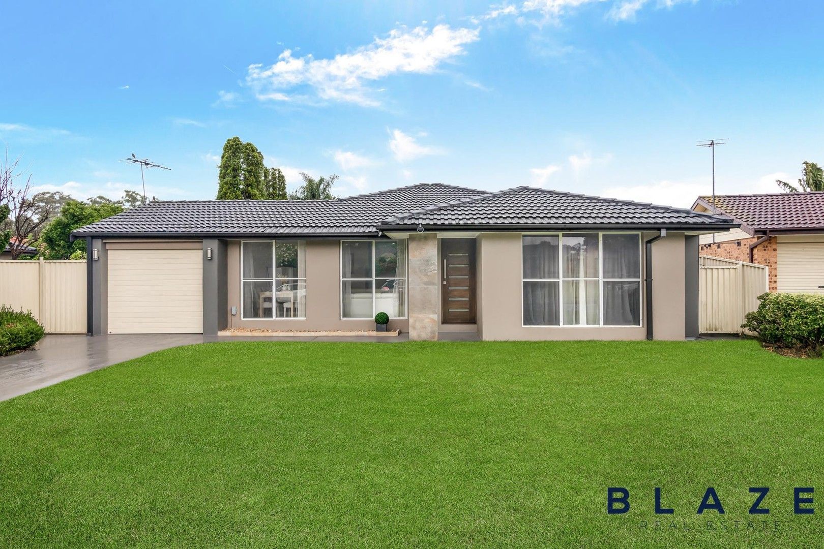 2 Walsh Close, Edensor Park NSW 2176, Image 0