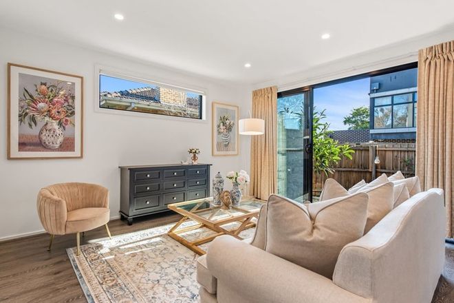 Picture of 1/239 Doncaster Road, BALWYN NORTH VIC 3104