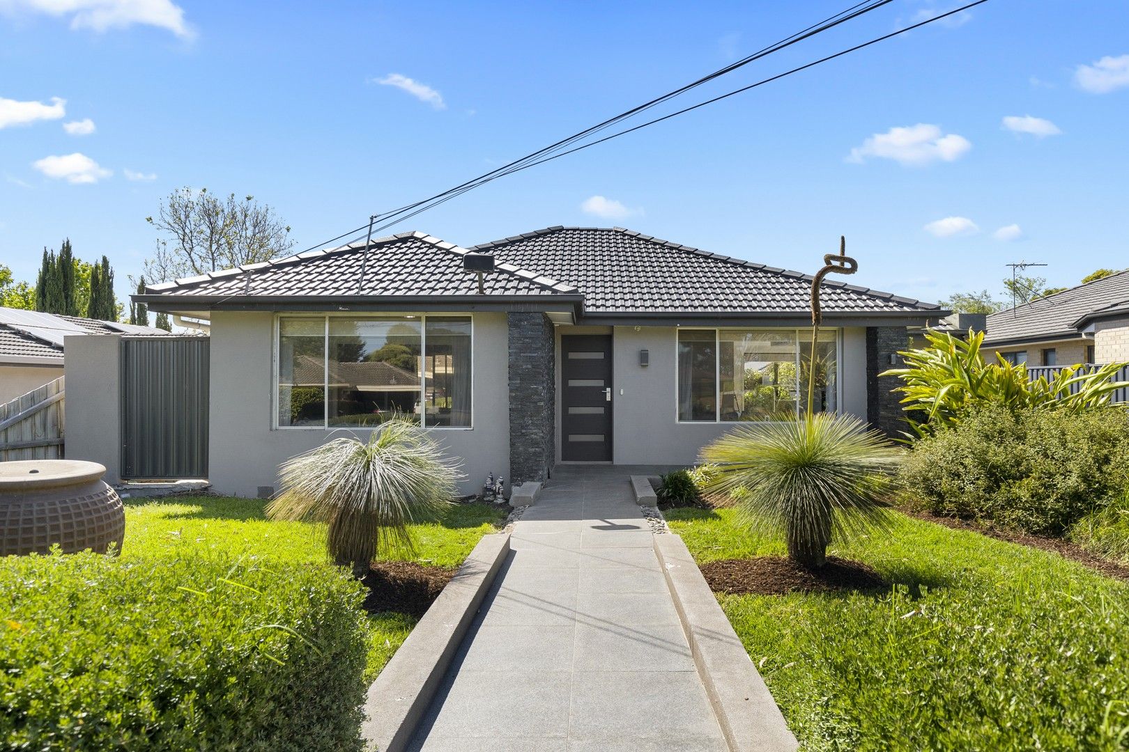 3 bedrooms Apartment / Unit / Flat in 1/16 Harwell Road FERNTREE GULLY VIC, 3156