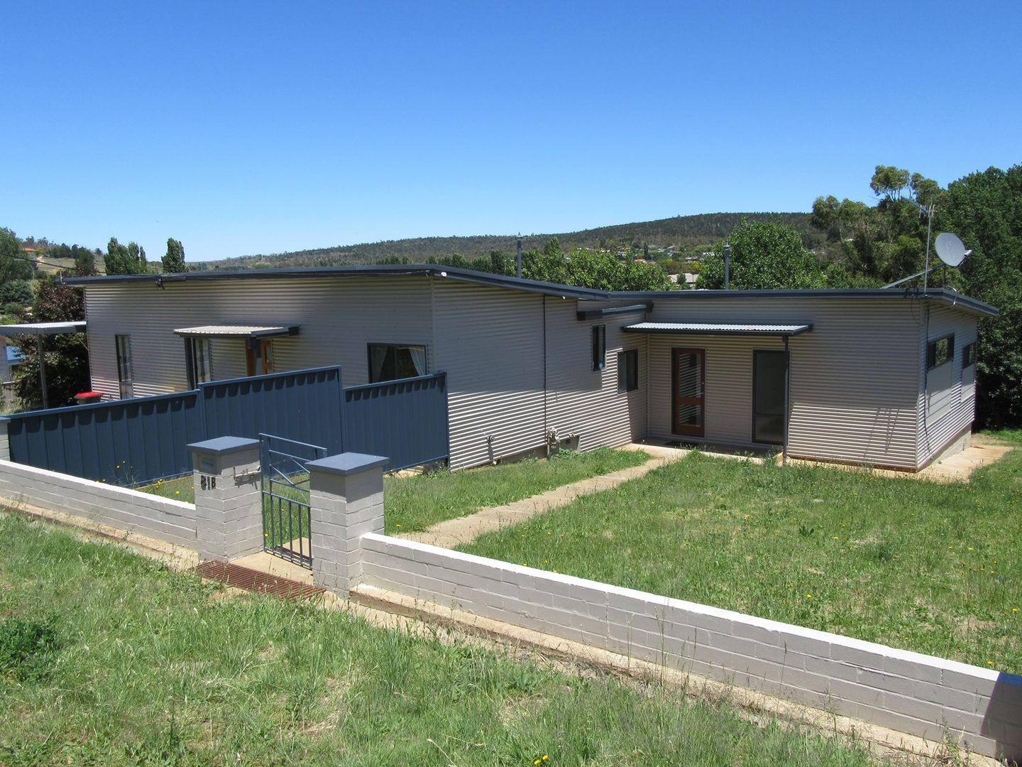 81 A & B Baron st, Cooma NSW 2630, Image 1