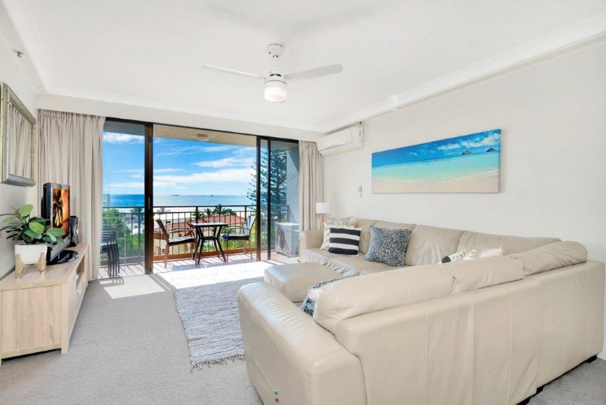 2 bedrooms Apartment / Unit / Flat in 4D/973 Gold Coast Highway PALM BEACH QLD, 4221
