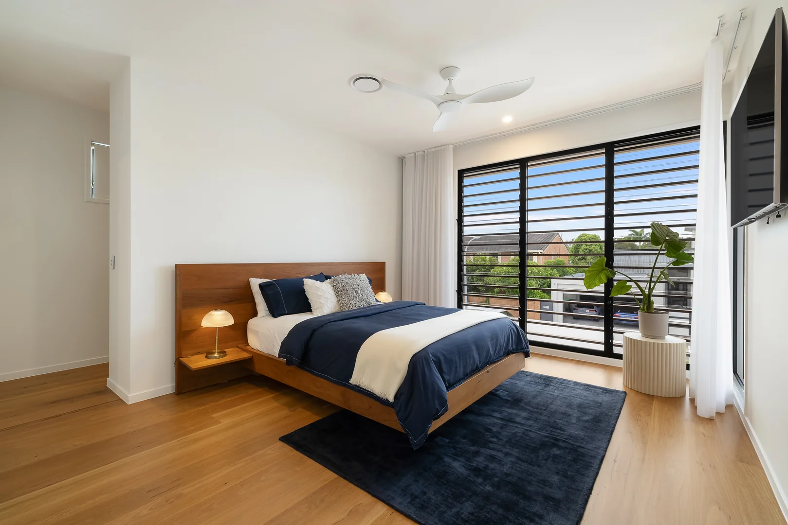 Additional image 22 of 10 Coobowie Street, Broadbeach Waters QLD 4218
