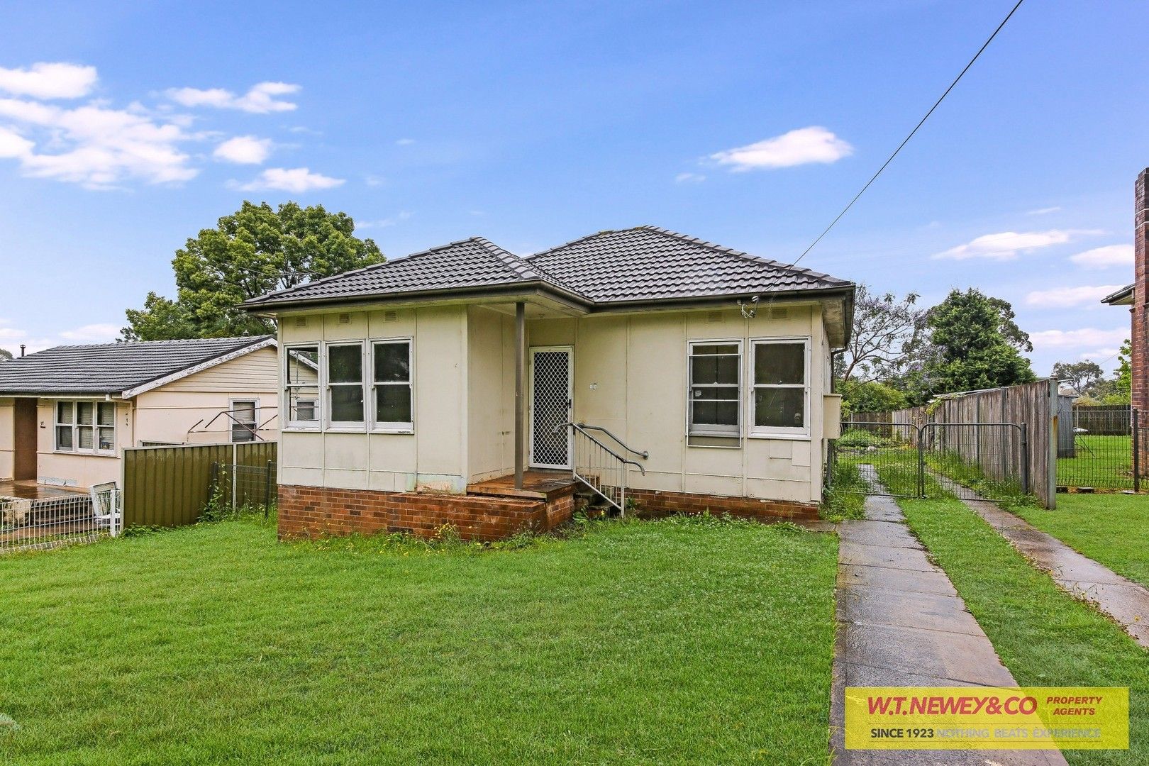 35 Cutcliffe Avenue, Regents Park NSW 2143, Image 0