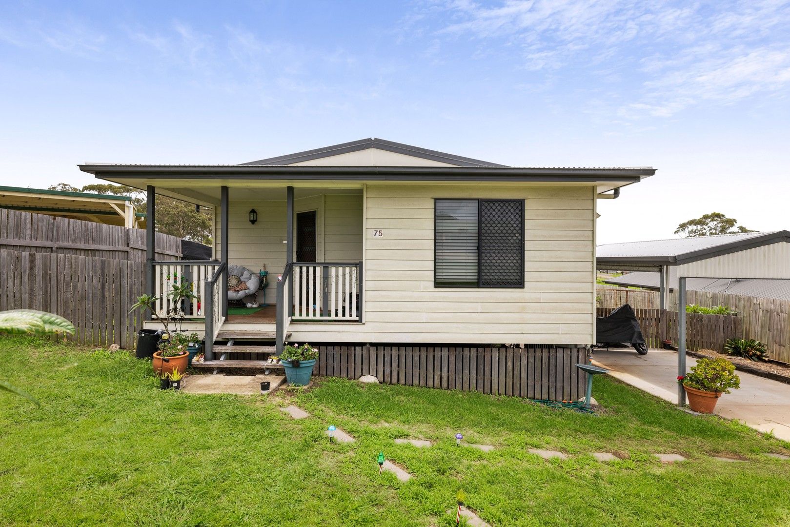 3 bedrooms House in 75 Cambooya Street DRAYTON QLD, 4350