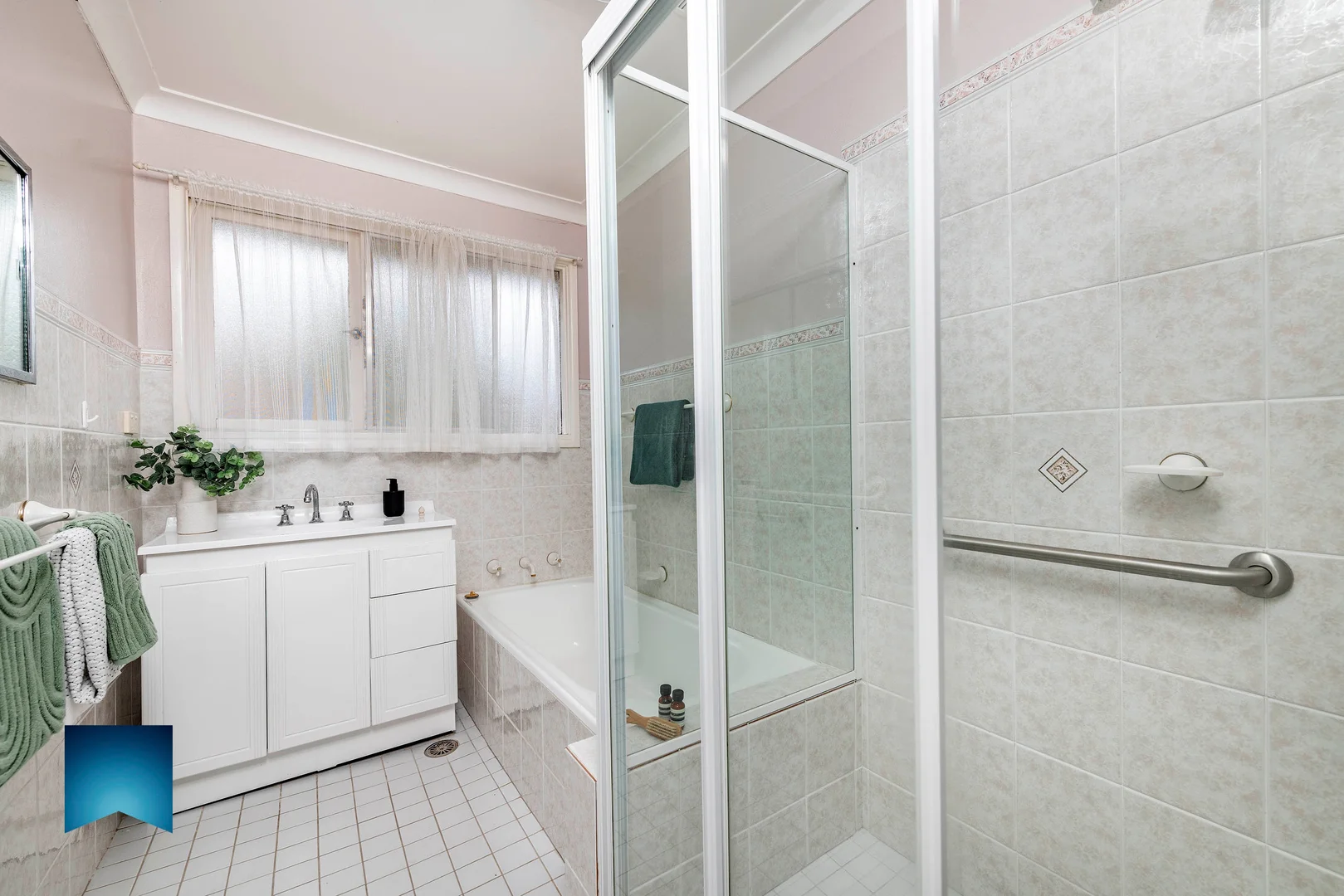 Additional image 13 of 6 Charteris Crescent, Chifley ACT 2606