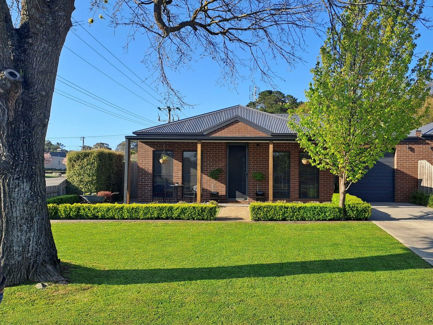 21 WOOD STREET, Woodend VIC 3442, Image 0