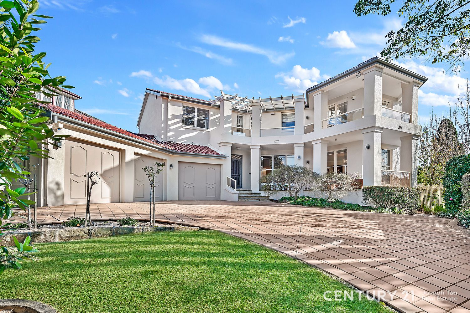 7 bedrooms House in 2 York Street BEECROFT NSW, 2119