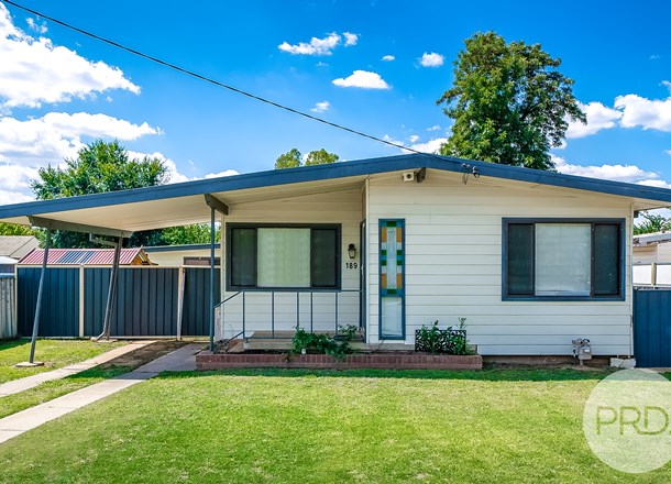189 Fernleigh Road, Ashmont NSW 2650