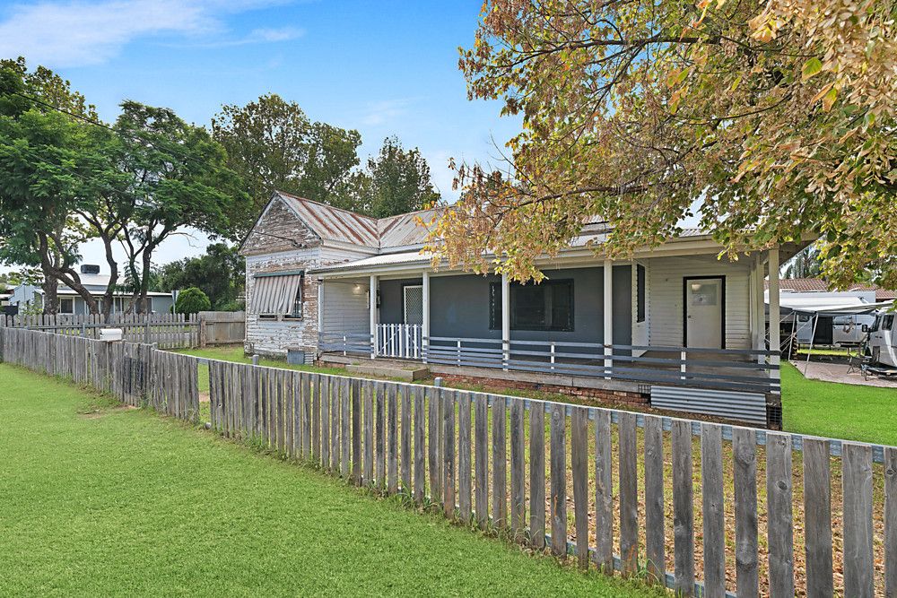 20 Chantilly Street, Narrandera NSW 2700, Image 0