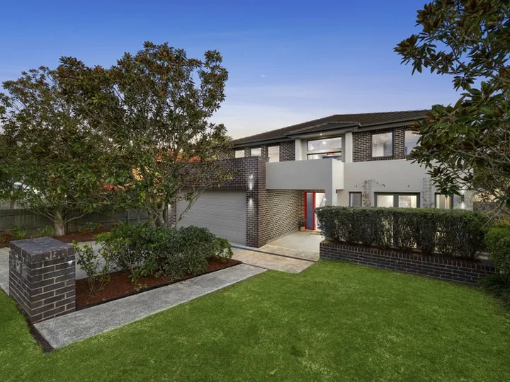 33 Serpentine Crescent, North Balgowlah NSW 2093