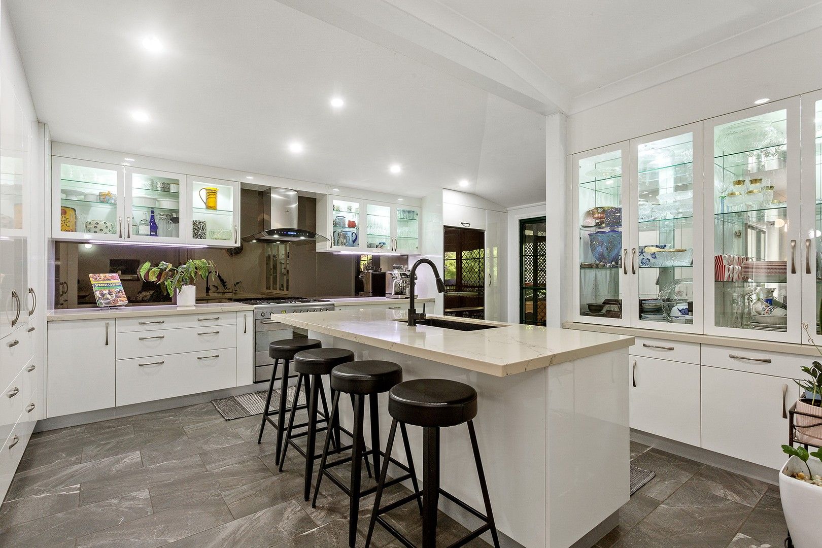 604 628 German Church Road, Redland Bay QLD 4165 House for Sale