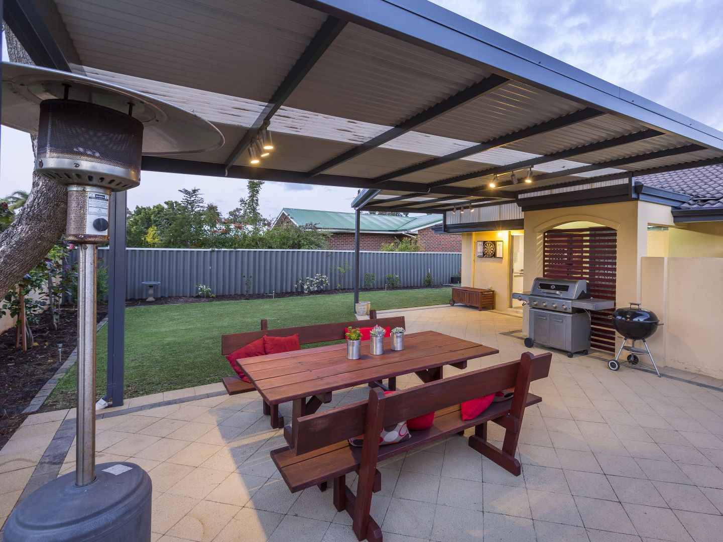 1/44 Armstrong Road, Wilson WA 6107, Image 2