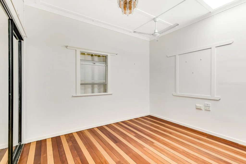 Additional image 5 of 89 Anzac Avenue, Newtown QLD 4350