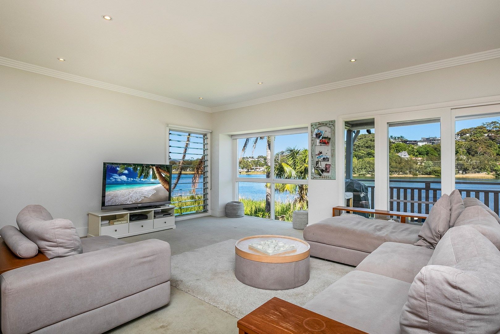 2 bedrooms Apartment / Unit / Flat in 19 Tourmaline Street NARRABEEN NSW, 2101