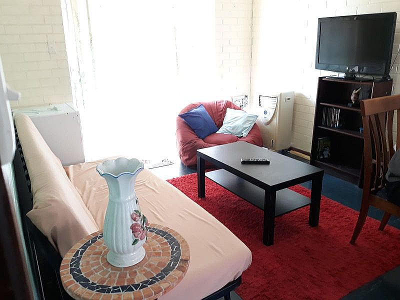 1 bedrooms Apartment / Unit / Flat in 2/14 King George Street VICTORIA PARK WA, 6100