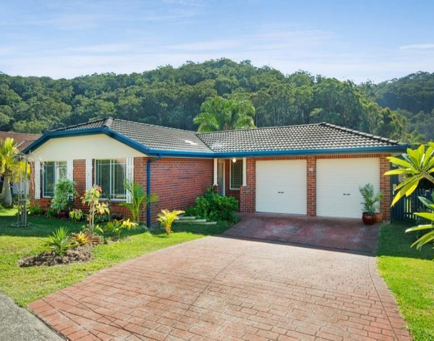 10 Oxley Place, Point Clare NSW 2250