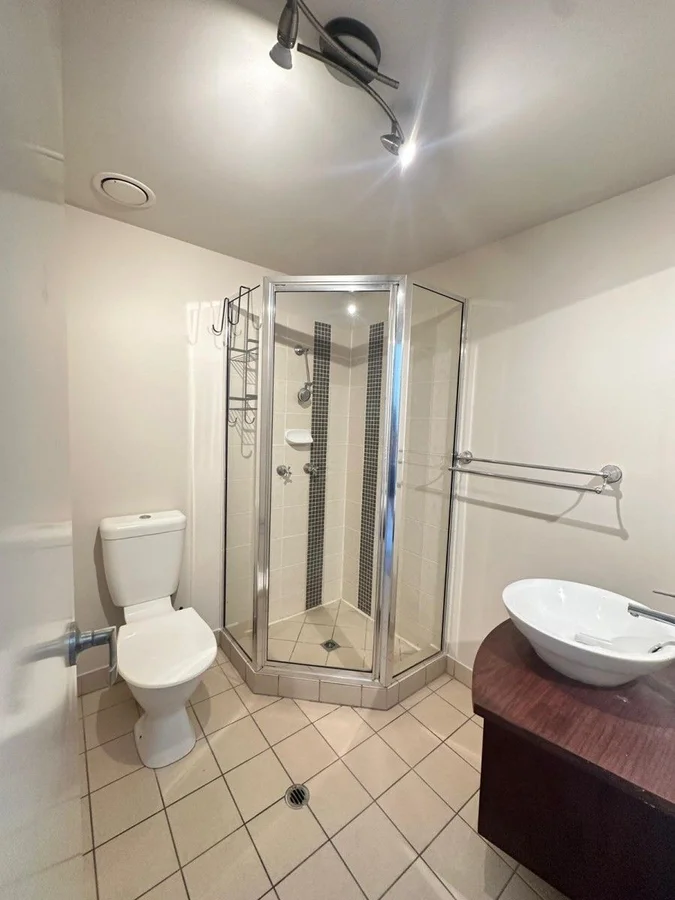 Additional image 15 of ID:21173547/29-33 Springfield Crescent, Manoora QLD 4870