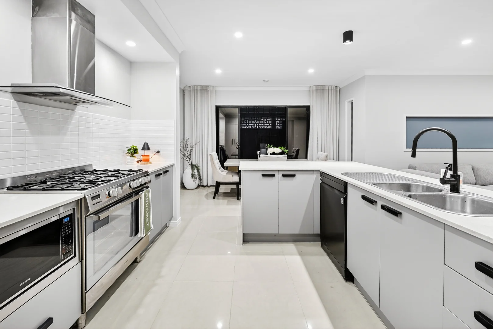 Additional image 12 of 12 Lanier Close, Oxenford QLD 4210