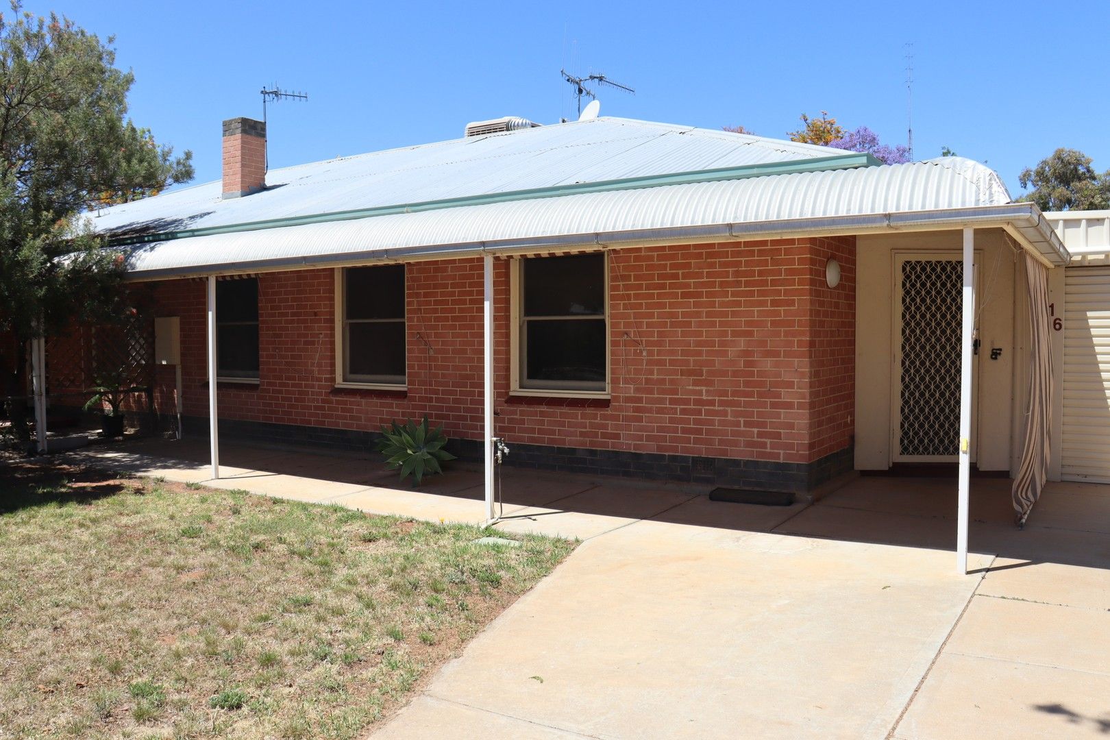 2 bedrooms House in 16 Mahoney Street BERRI SA, 5343