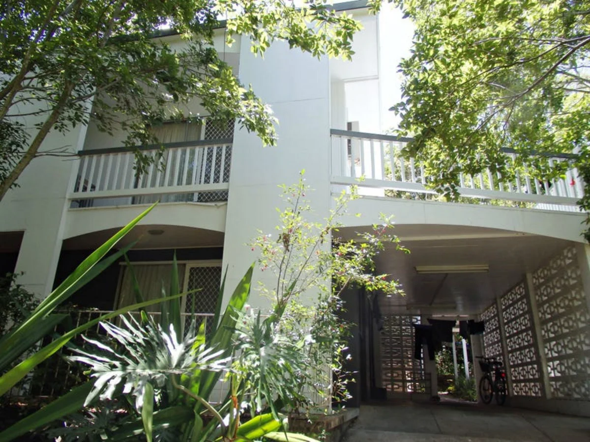 41 Jainba Street, Indooroopilly QLD 4068