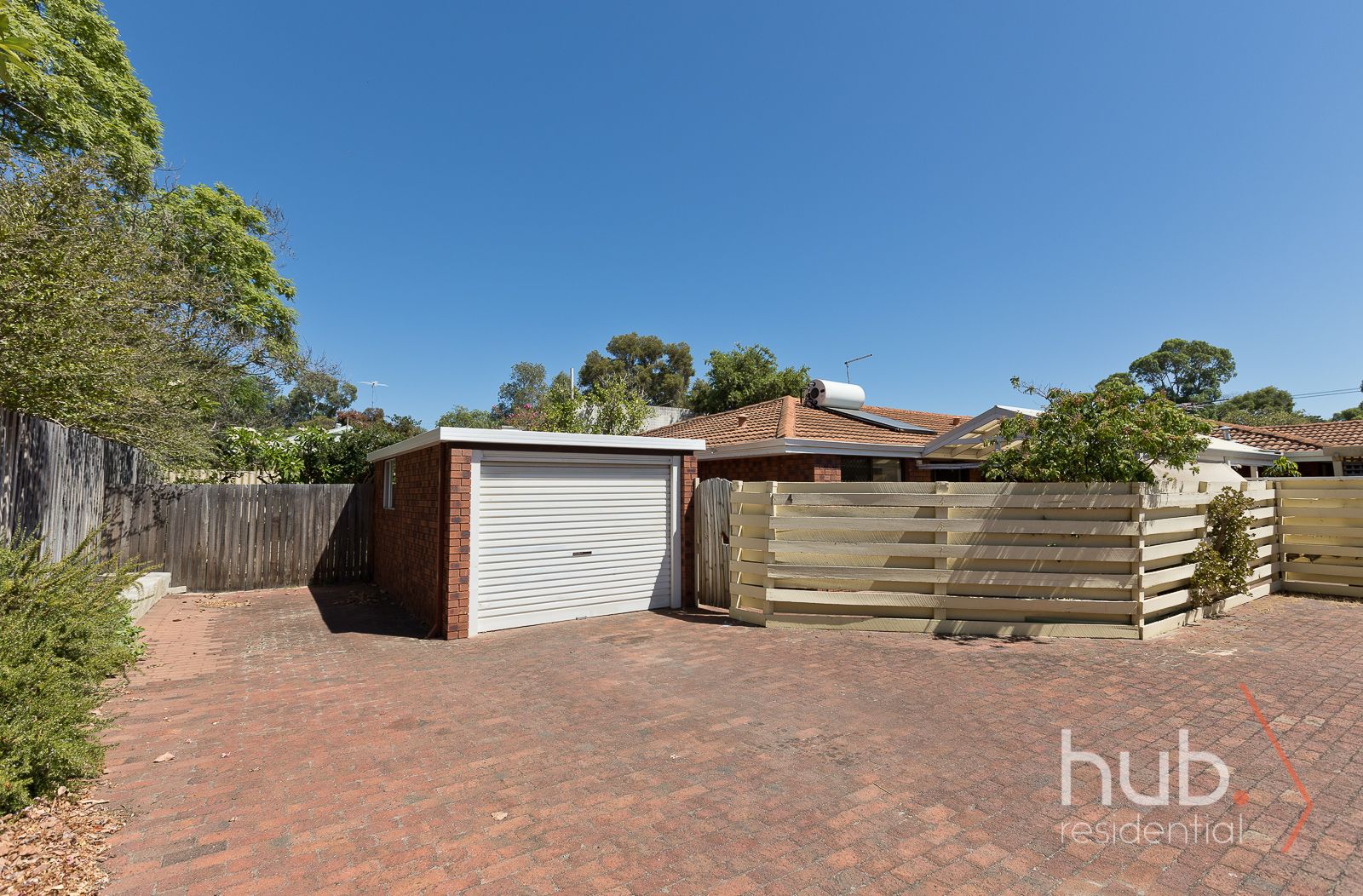 3 bedrooms House in 4/33 Strickland Street MOUNT CLAREMONT WA, 6010