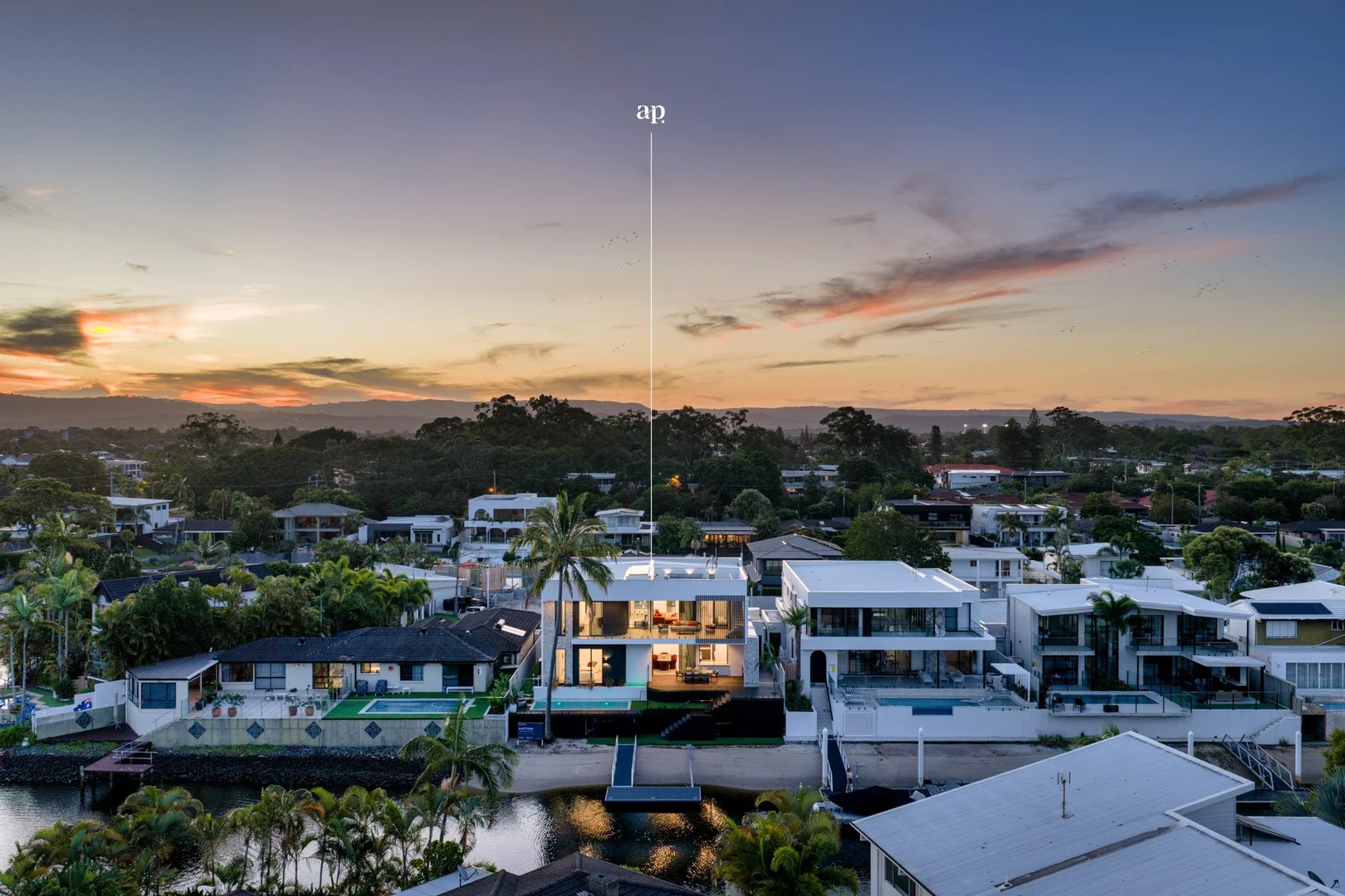 Additional image 4 of 26 Key West, Broadbeach Waters QLD 4218