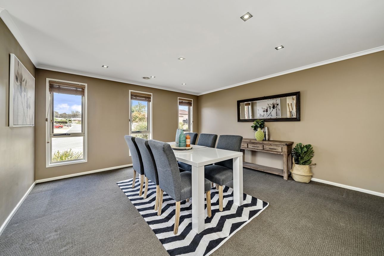 5/14 Pannamena Crescent, Jerrabomberra NSW 2619, Image 2