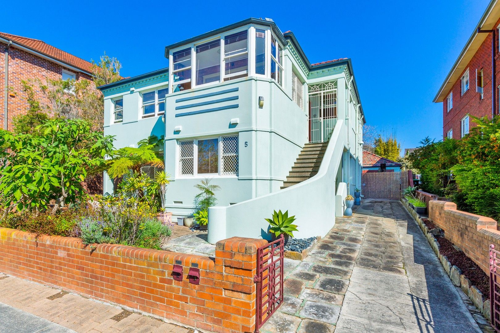 5 Parkview Road, Fairlight Property History & Address Research Domain