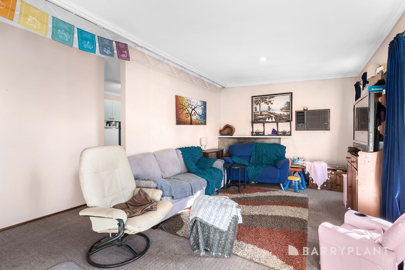 43 Warranwood Road, Warranwood VIC 3134, Image 1