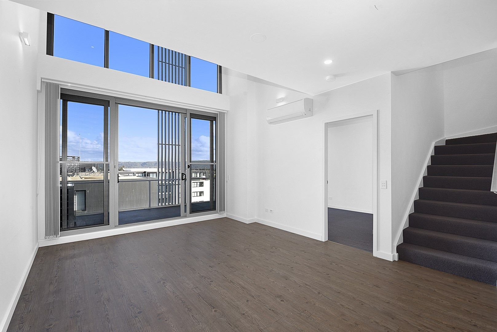 2 bedrooms Apartment / Unit / Flat in 1012/10 Aviators Way PENRITH NSW, 2750