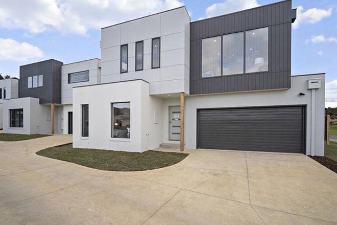 Picture of 2/14 Brooksbank Court, BLACK HILL VIC 3350