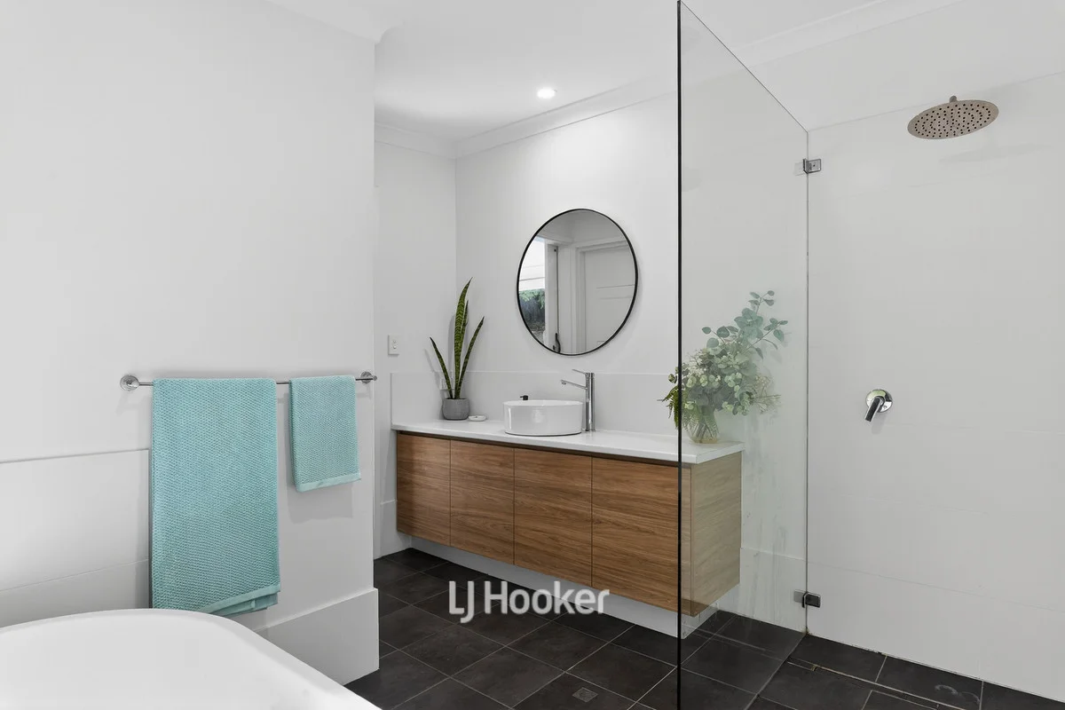 Additional image 24 of 25 Iluka Road, Binningup WA 6233