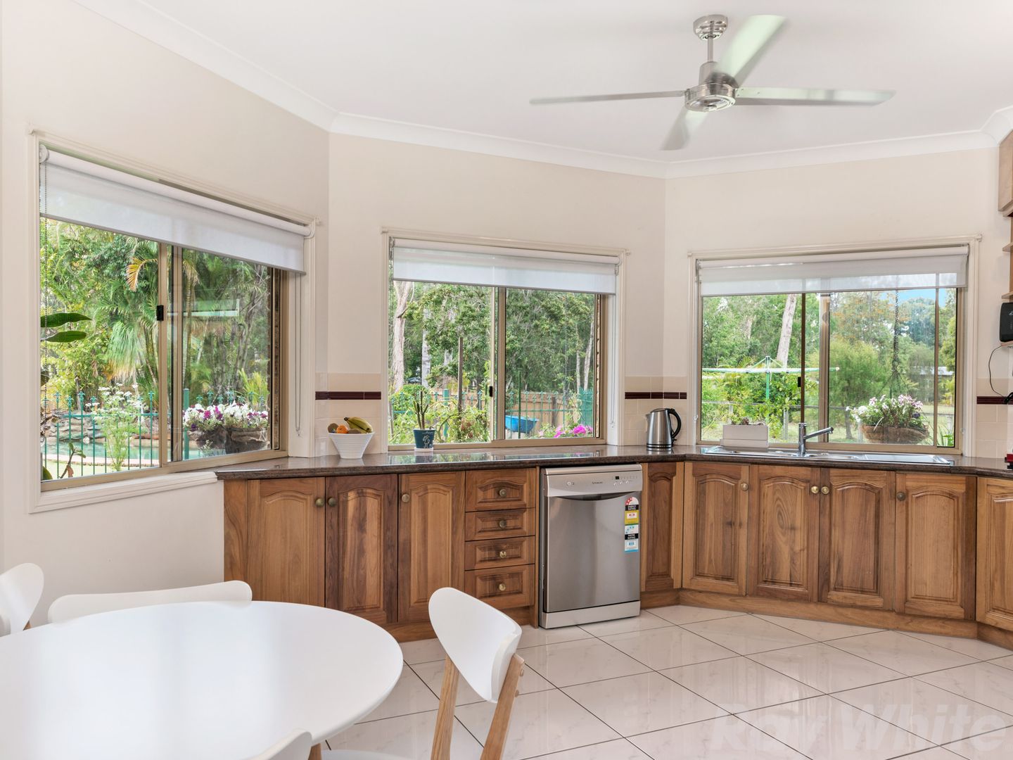 87 Maitland Rd, Burpengary East QLD 4505, Image 2