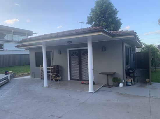 2 bedrooms Apartment / Unit / Flat in 9A Noelene Street FAIRFIELD WEST NSW, 2165