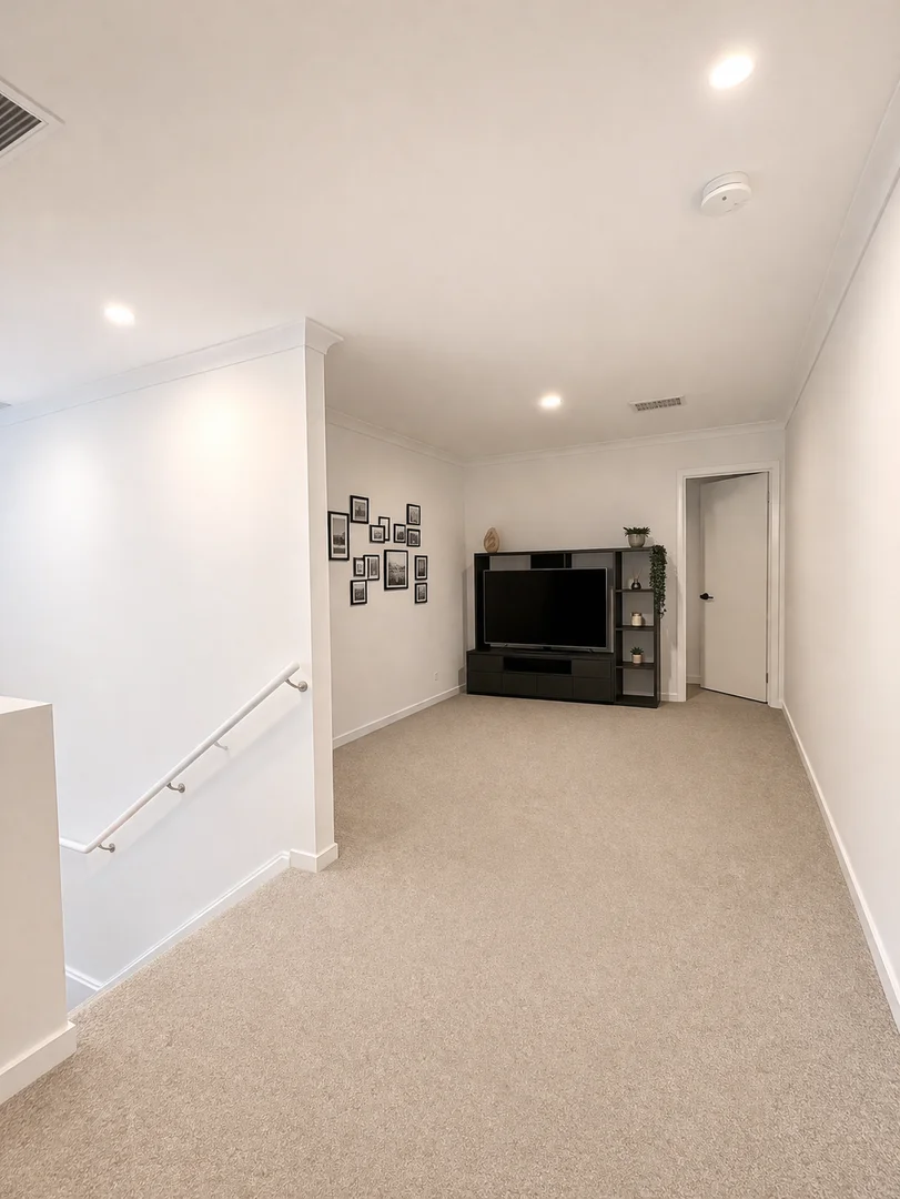 Additional image 3 of 32 Tredwell Street, Strathnairn ACT 2615