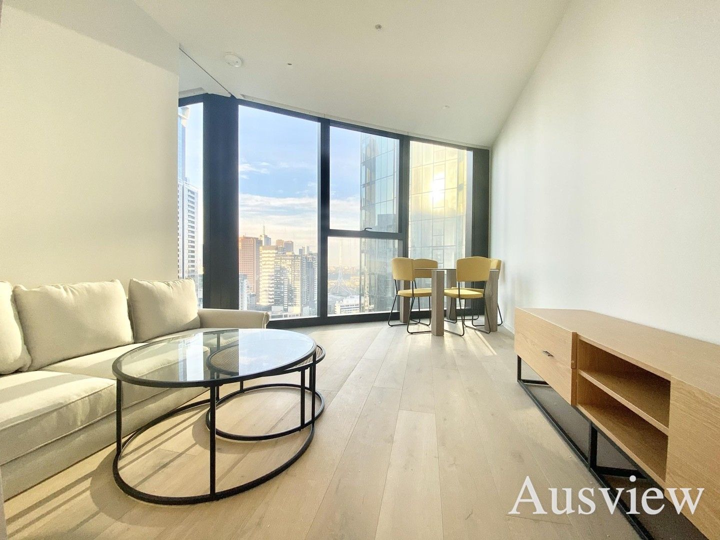 2 bedrooms Apartment / Unit / Flat in L20+/11 Bale Circuit SOUTHBANK VIC, 3006