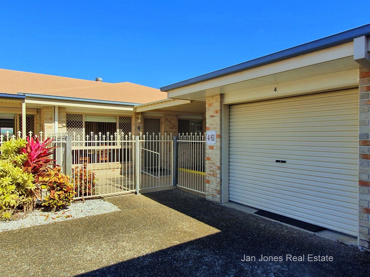 Unit 4/61 Dalton St, Kippa-Ring QLD 4021, Image 0