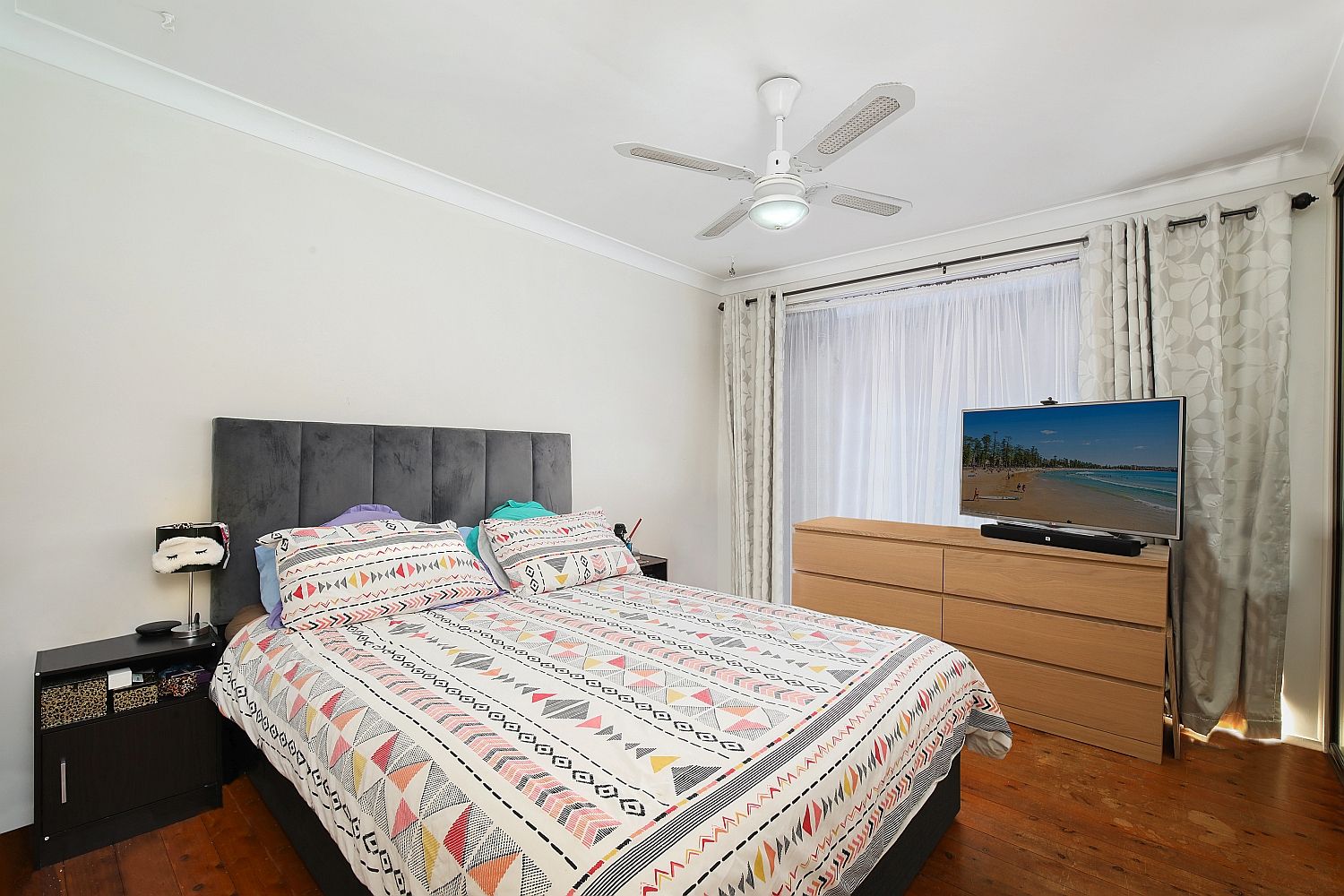 1 Kawana Avenue, Blue Haven NSW 2262, Image 2