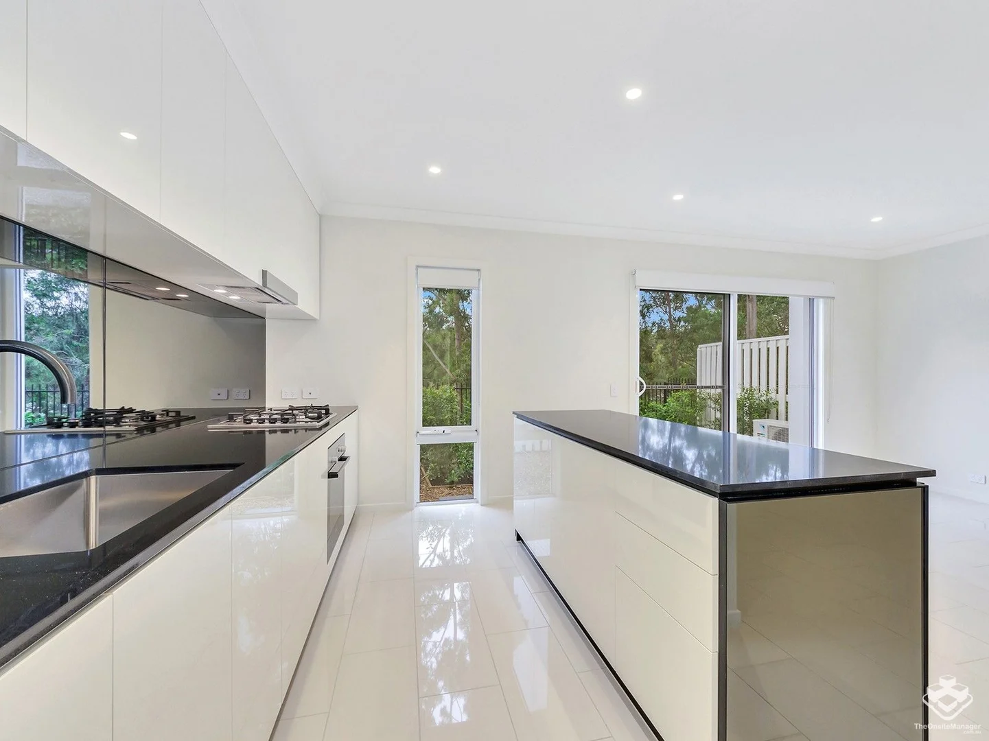 Additional image 3 of ID:21173742/120 Bunya Road, Everton Hills QLD 4053