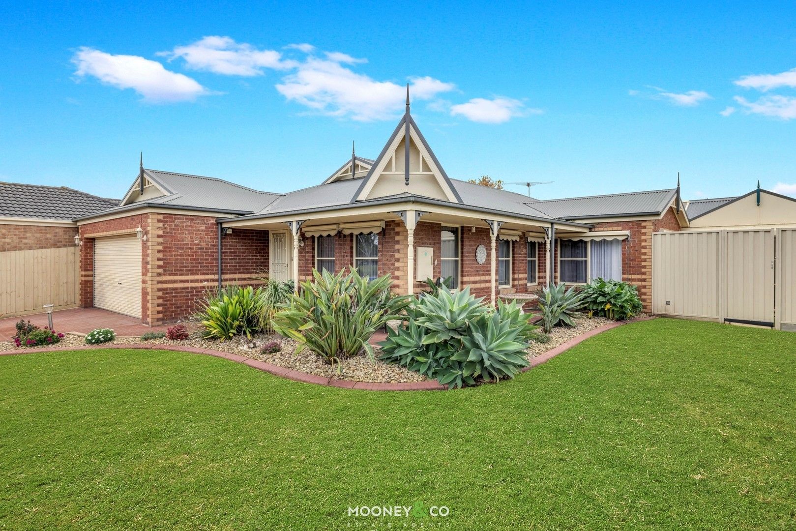 4 bedrooms House in 36 Brookland Greens Boulevard CRANBOURNE VIC, 3977