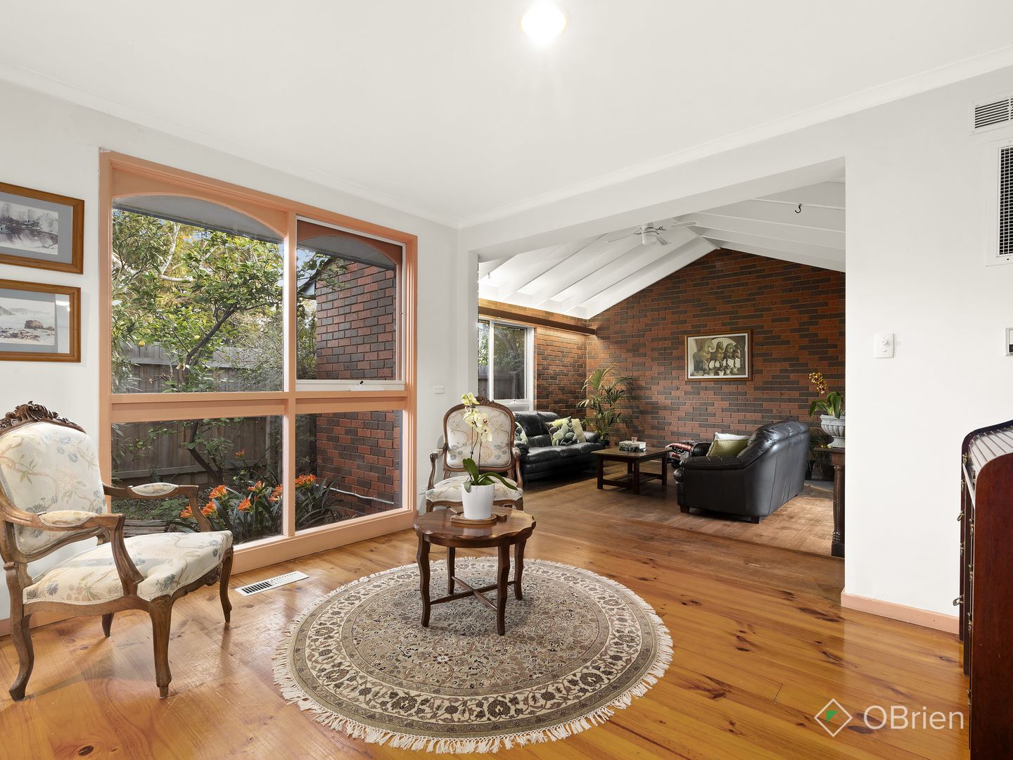 2 Albany Court, Wantirna VIC 3152, Image 2